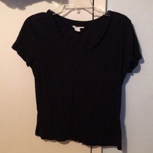 simple black t-shirt